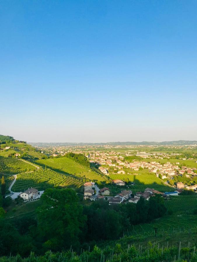 Agriturismo Al Credazzo Pensionat Farra di Soligo Exteriör bild