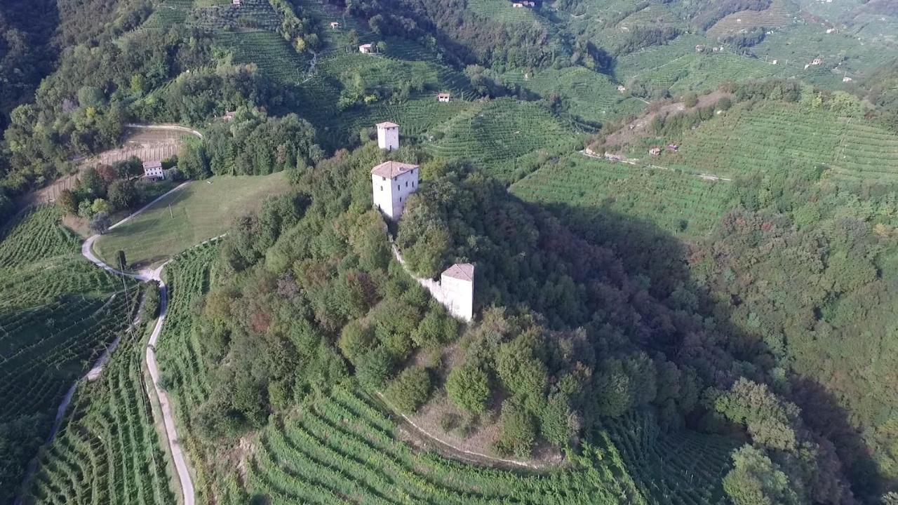 Agriturismo Al Credazzo Pensionat Farra di Soligo Exteriör bild